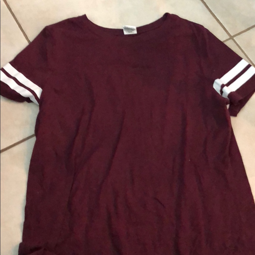 VS PINK tee